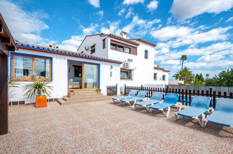 9 slaapkamer Landhuis Te koop