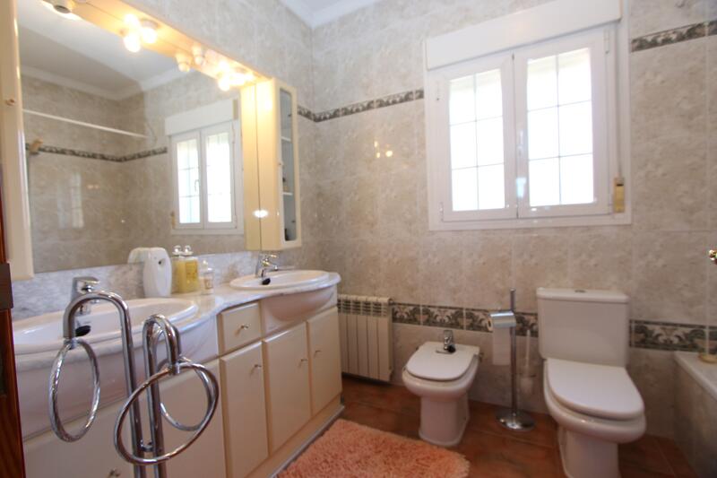 5 slaapkamer Villa Te koop