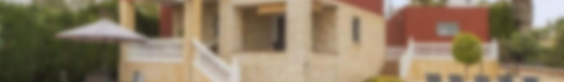 4 спальная комната вилла продается