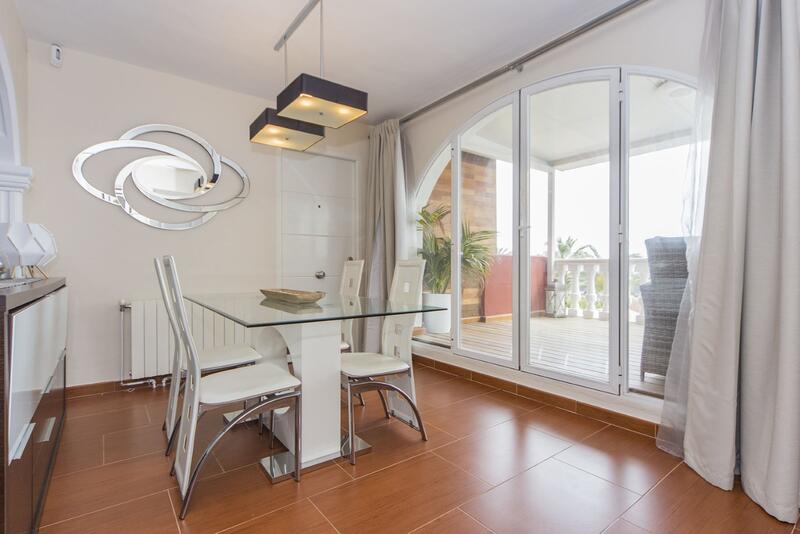 4 спальная комната вилла продается