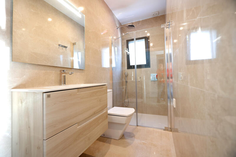 4 slaapkamer Villa Te koop