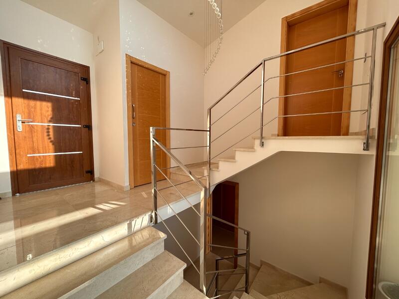 5 bedroom Villa for sale