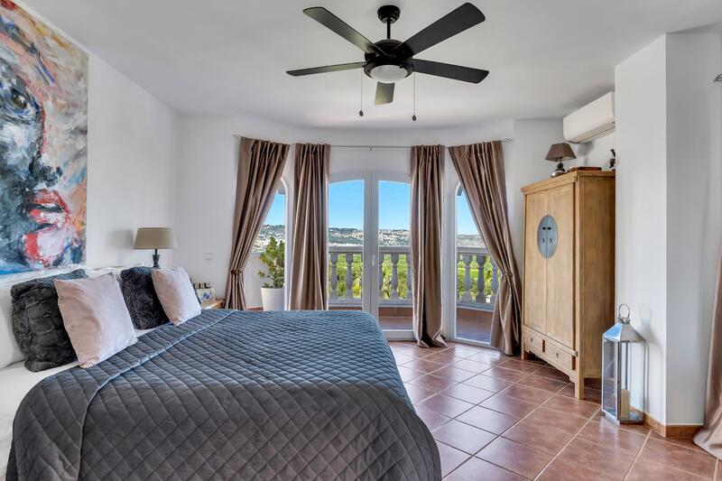 4 bedroom Villa for sale