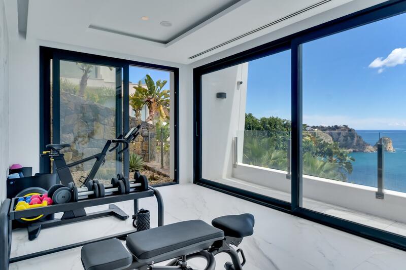 5 спальная комната вилла продается