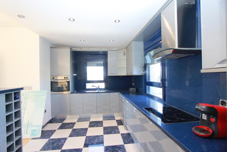 4 sovrum Villa till salu