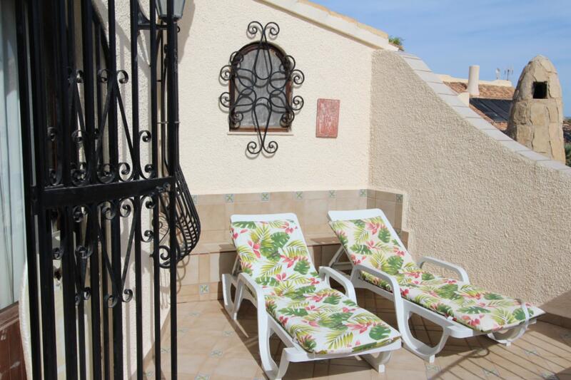 4 спальная комната вилла продается