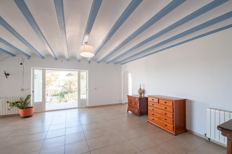 4 спальная комната вилла продается