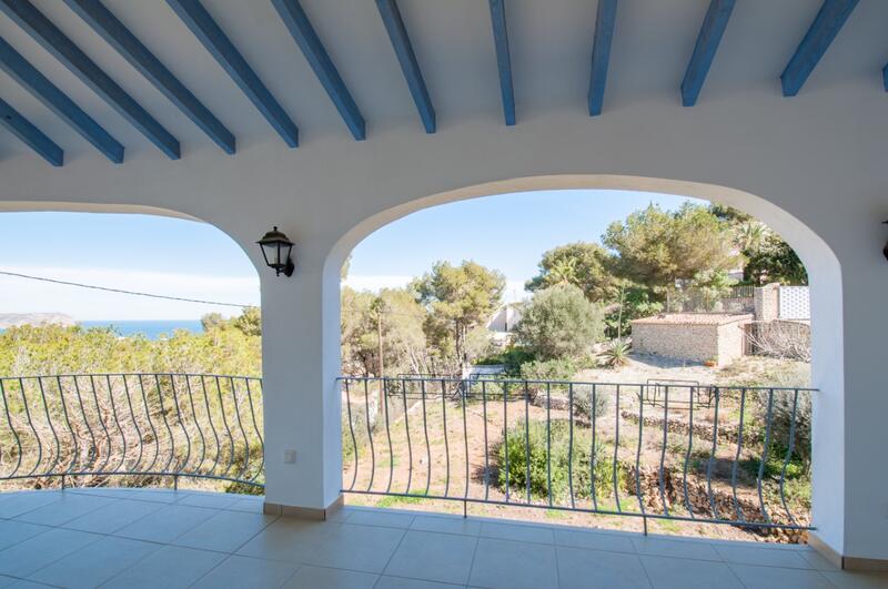 4 спальная комната вилла продается