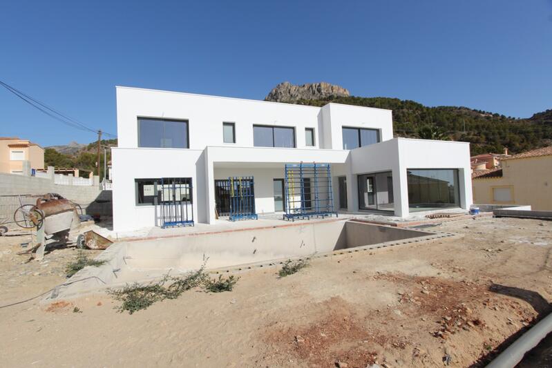 Villa til salgs i Calpe, Alicante