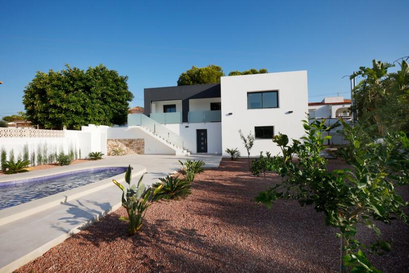 Villa zu verkaufen in Calpe, Alicante