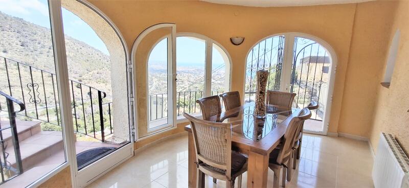 3 Schlafzimmer Villa zu verkaufen