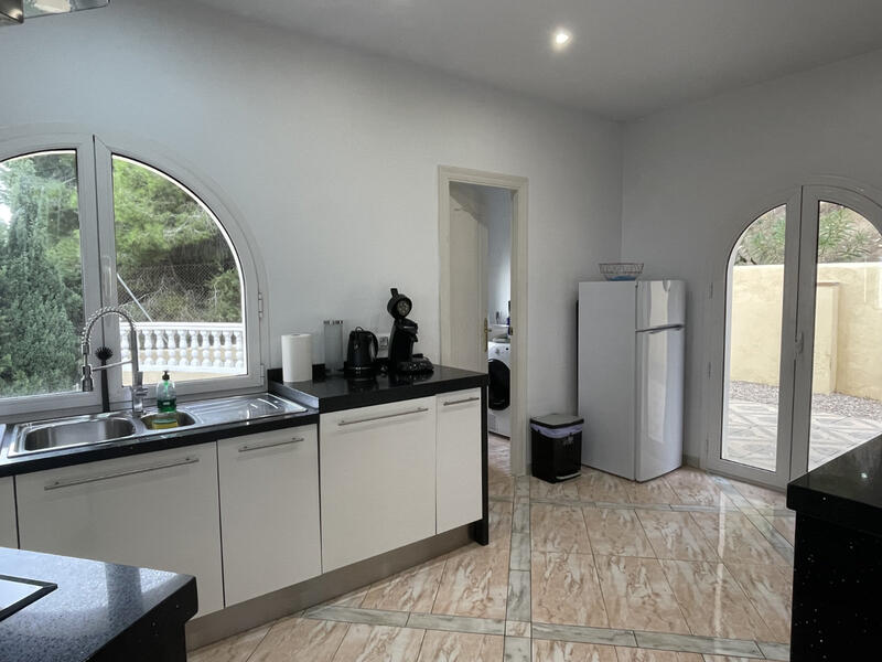 4 Schlafzimmer Villa zu verkaufen