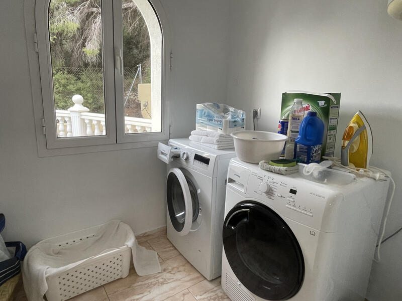 4 Schlafzimmer Villa zu verkaufen