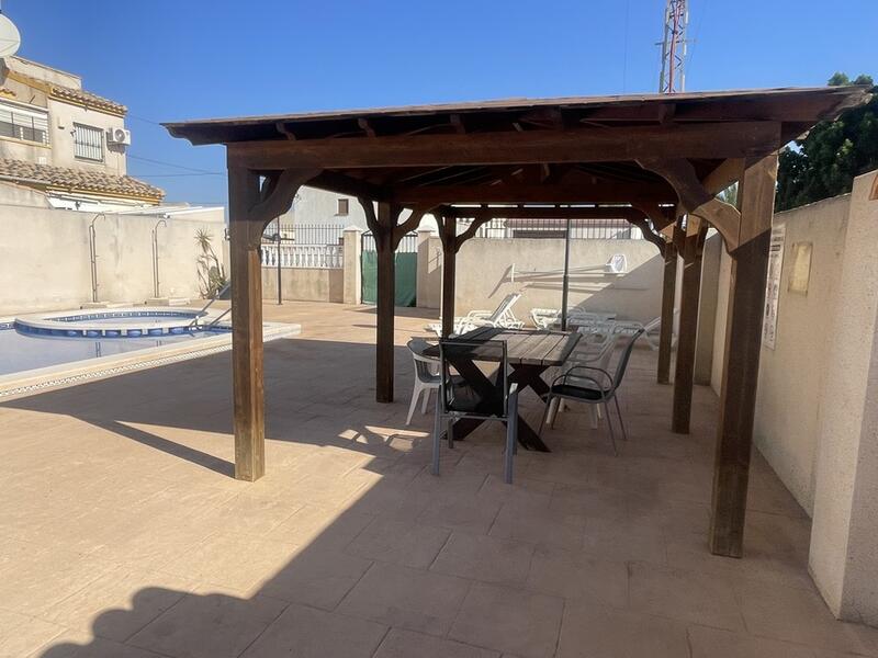 3 soveværelse Byhus til salg