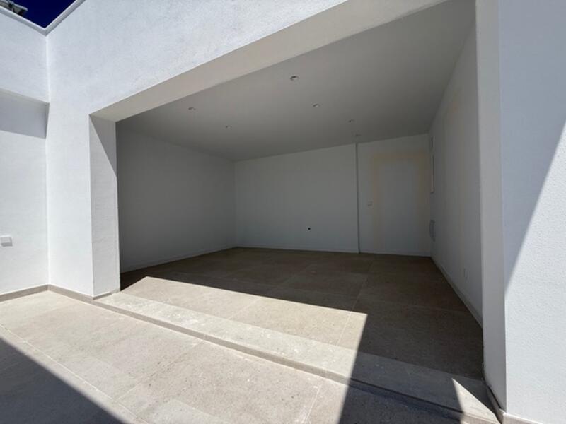 2 спальная комната квартира продается