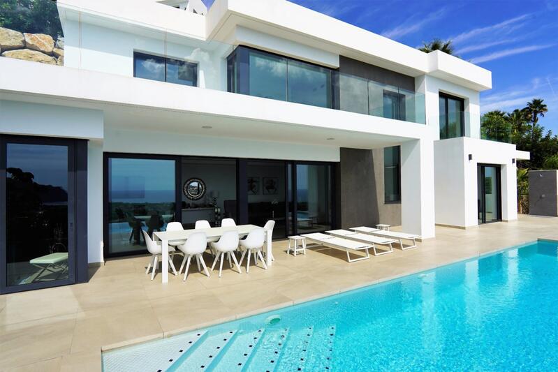 4 slaapkamer Villa Te koop