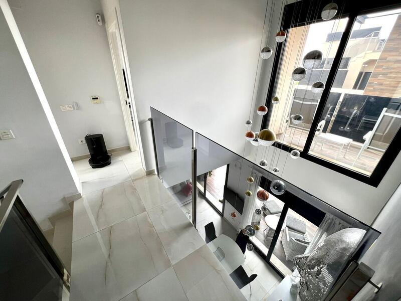 4 slaapkamer Villa Te koop