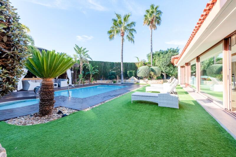 4 bedroom Villa for sale