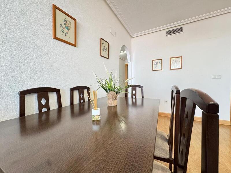 3 sovrum Lägenhet till salu