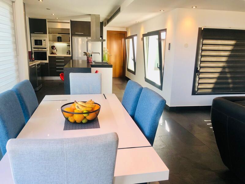 4 bedroom Villa for sale