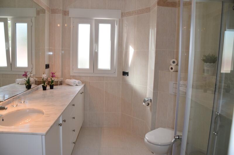 2 slaapkamer Appartement Te koop