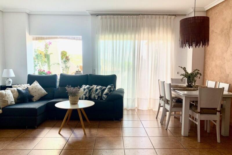 3 bedroom Townhouse for sale