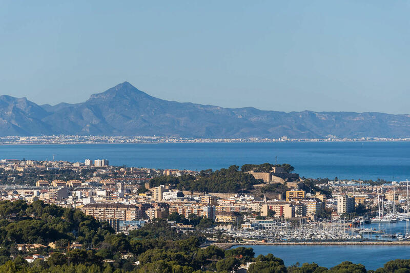 4 Cuarto Villa en venta