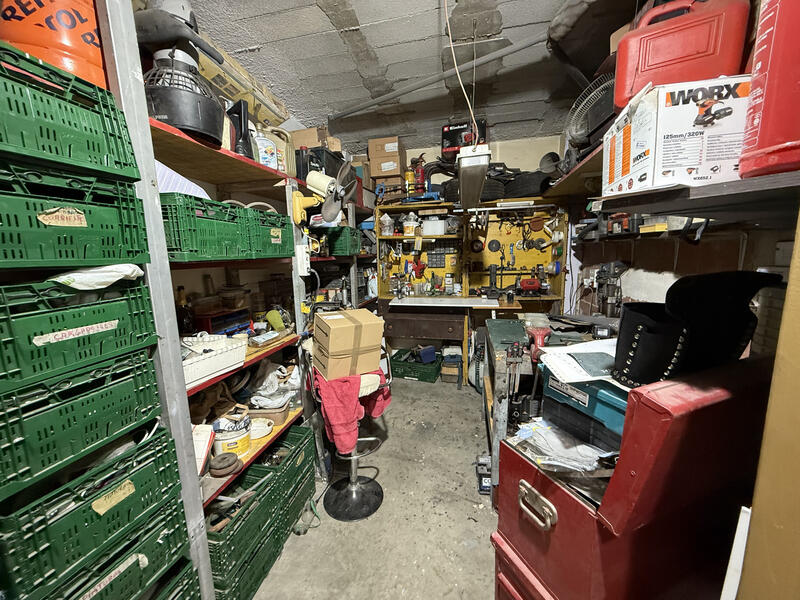 3 slaapkamer Gezinswoning Te koop