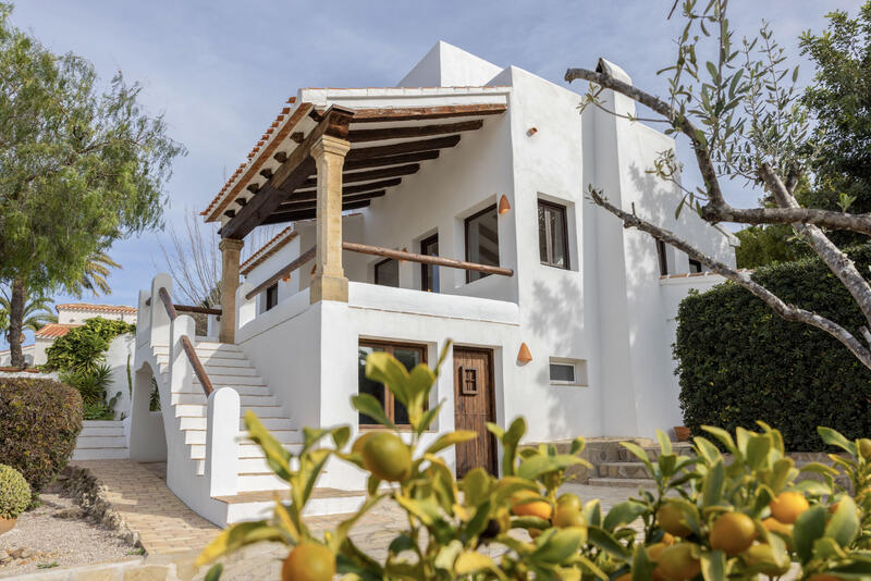 4 Schlafzimmer Villa zu verkaufen