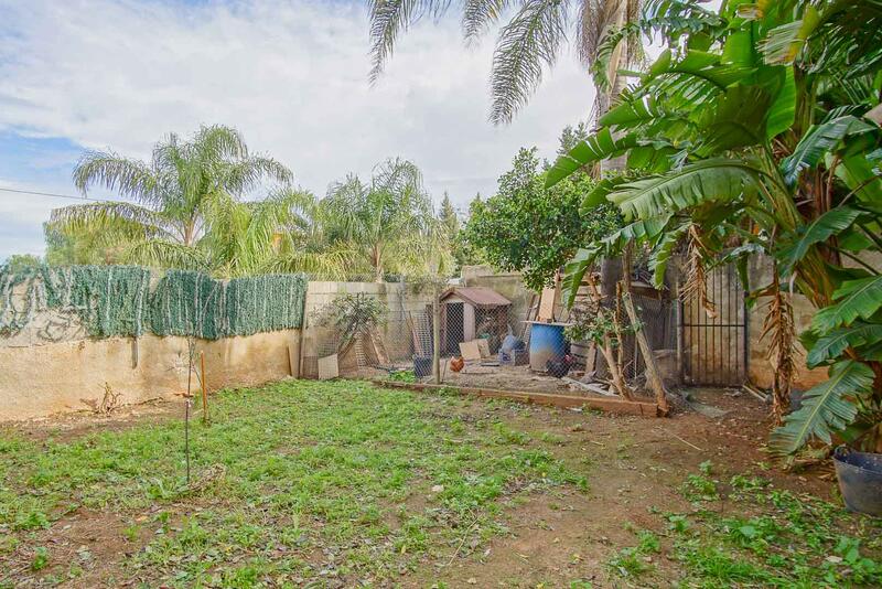 6 bedroom Villa for sale