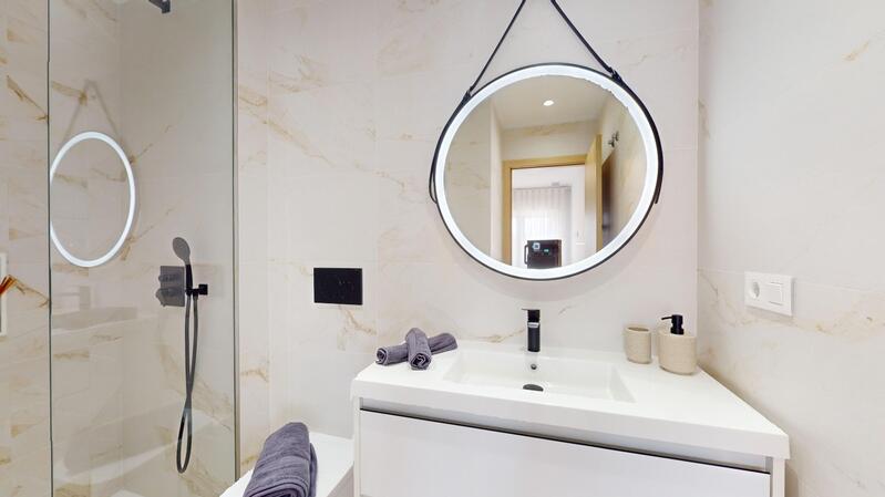 3 спальная комната квартира продается