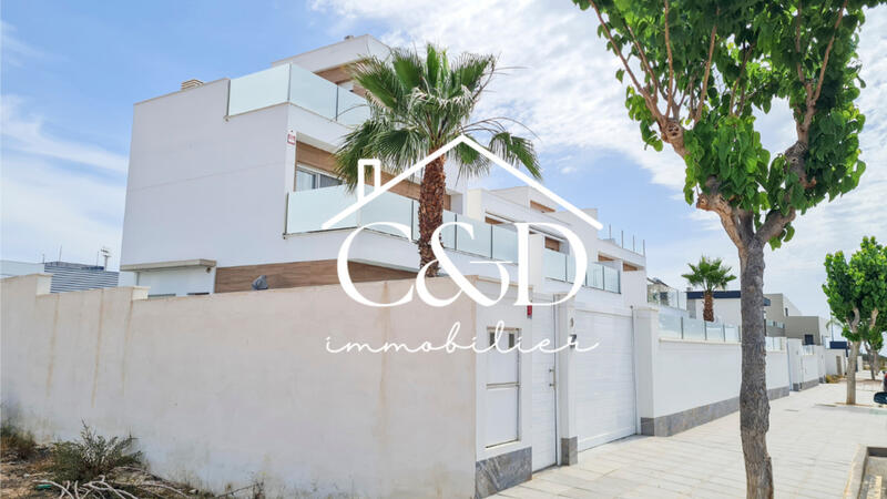 4 sovrum Villa till salu