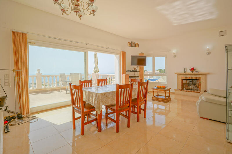 3 Cuarto Villa en venta