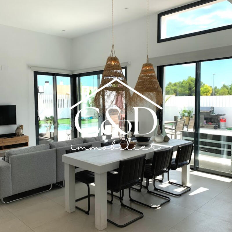 3 bedroom Villa for sale