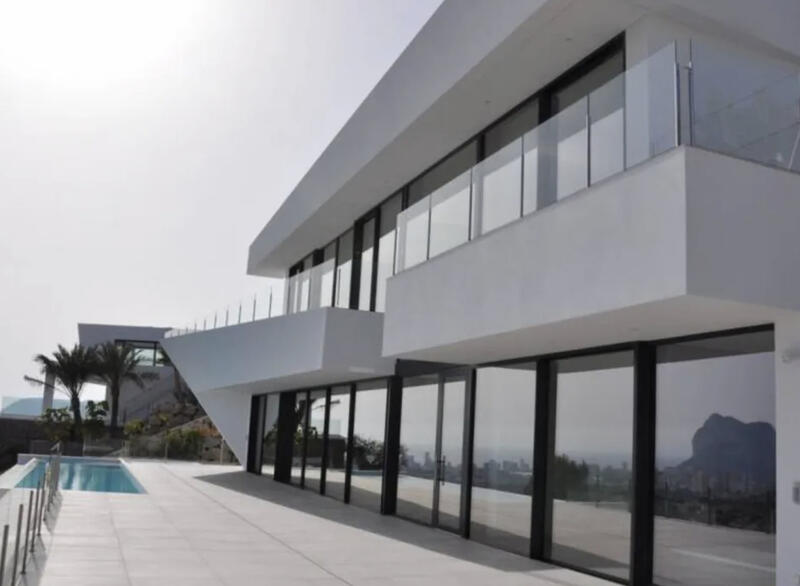 4 bedroom Villa for sale