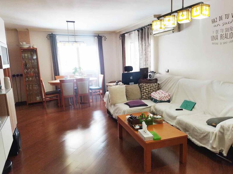3 bedroom Apartment for sale