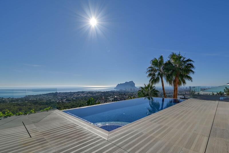 6 Cuarto Villa en venta