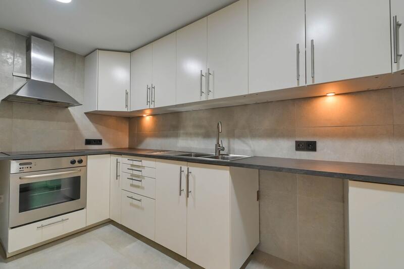 6 Cuarto Villa en venta