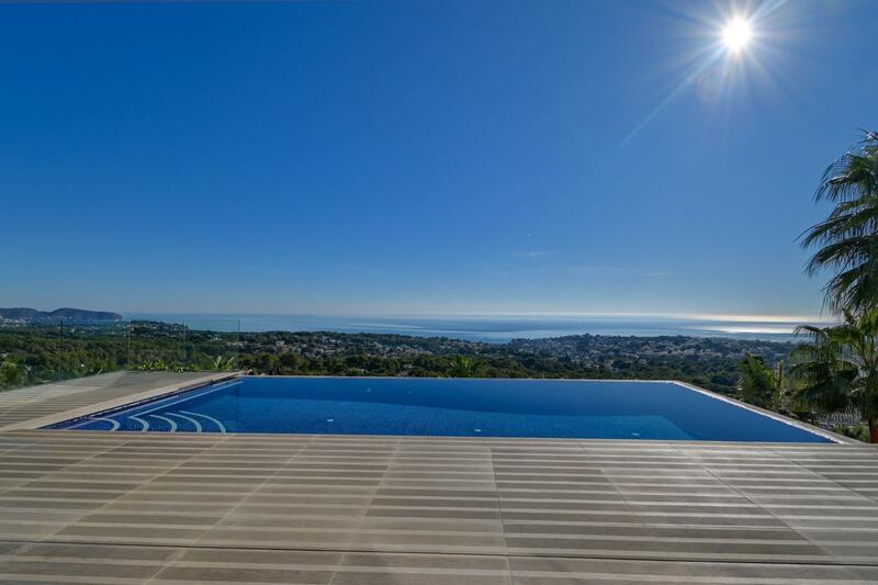 6 Cuarto Villa en venta