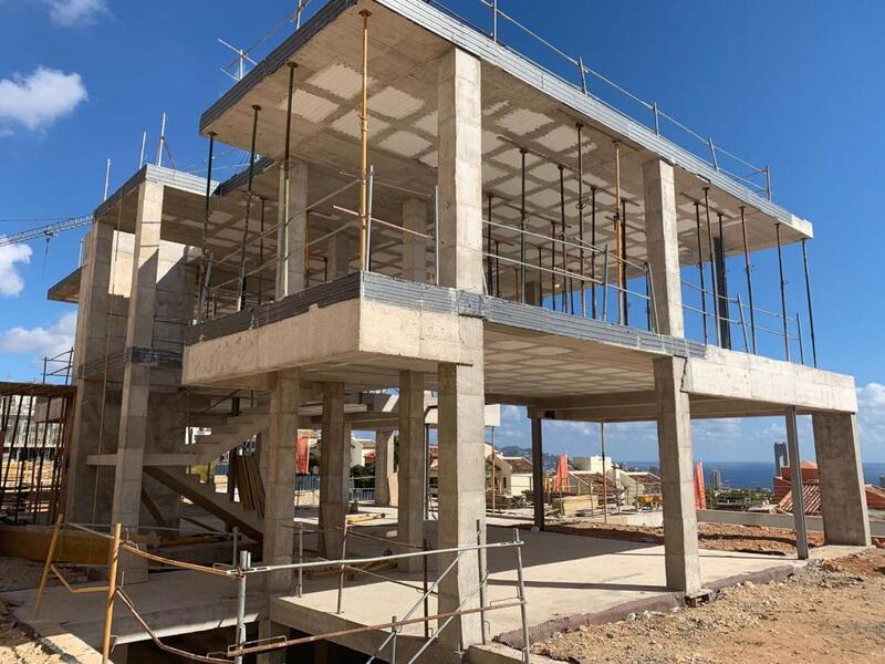 8 Cuarto Villa en venta