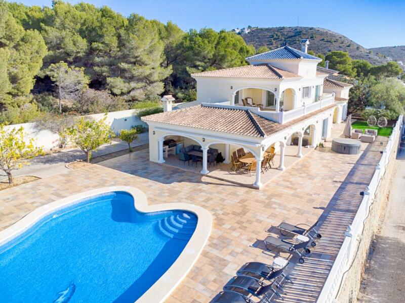 5 bedroom Villa for sale