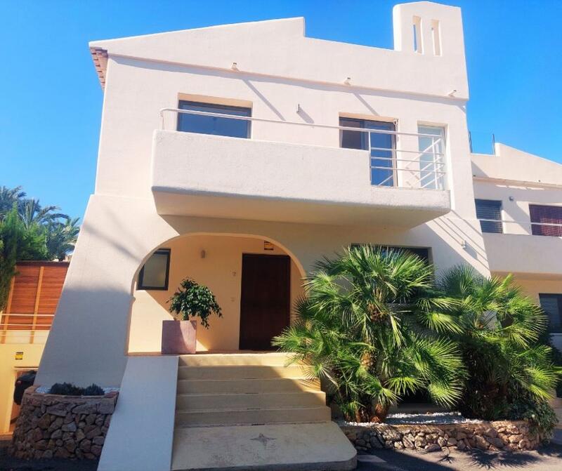 3 bedroom Villa for sale