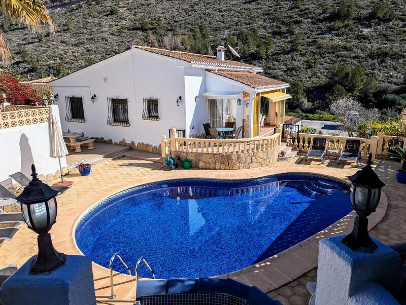 Villa à vendre dans Moraira, Alicante