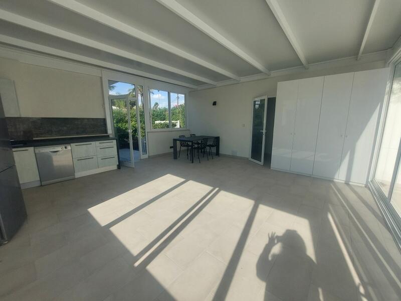 5 bedroom Villa for sale