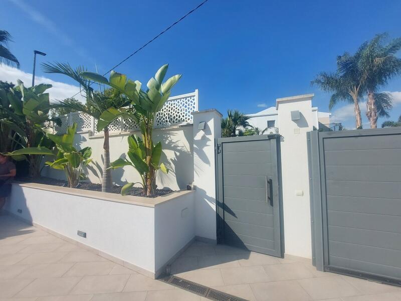 5 bedroom Villa for sale