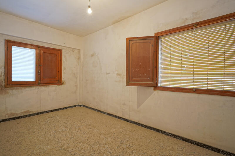 7 Cuarto Adosado en venta