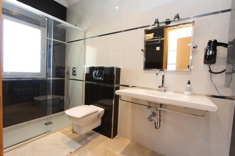 6 chambre Villa à vendre