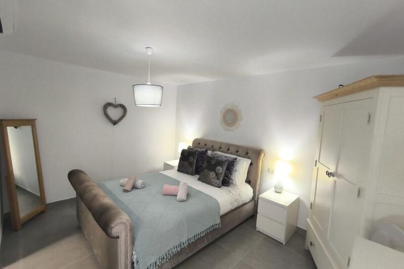 3 bedroom Apartment for sale