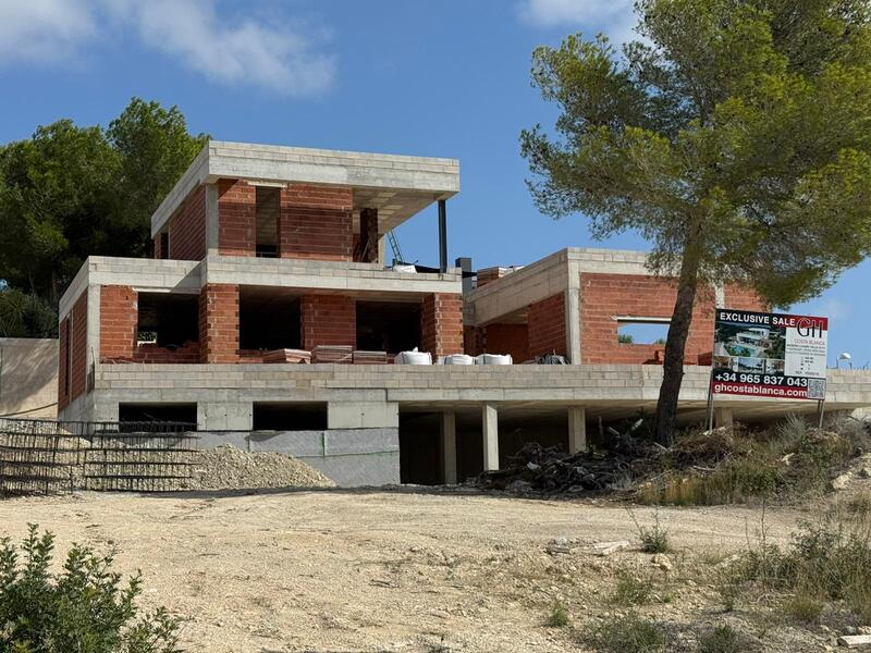 4 Cuarto Villa en venta