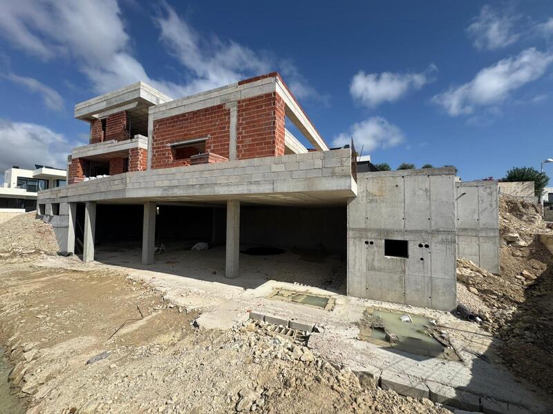 4 Cuarto Villa en venta